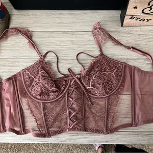 Cute corset / lingerie